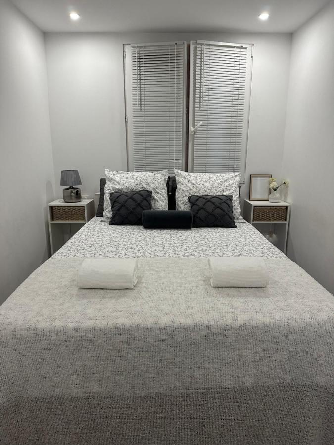 Location De Chambre Privee Dans Residence Prive, Jardins Et Parking Gratuit 1 Min To Tramway Et 9 Min De Centre-Ville, Accessibilite A Plusieurs Transports 尼斯 外观 照片