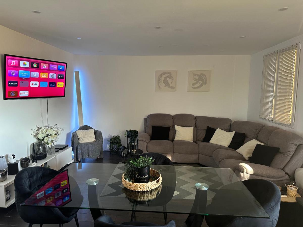 Location De Chambre Privee Dans Residence Prive, Jardins Et Parking Gratuit 1 Min To Tramway Et 9 Min De Centre-Ville, Accessibilite A Plusieurs Transports 尼斯 外观 照片